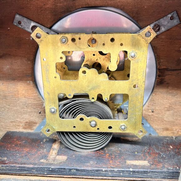 Antique clock Pyrography Wood Burned Carved Wood clock roses - Picture 6 of 10